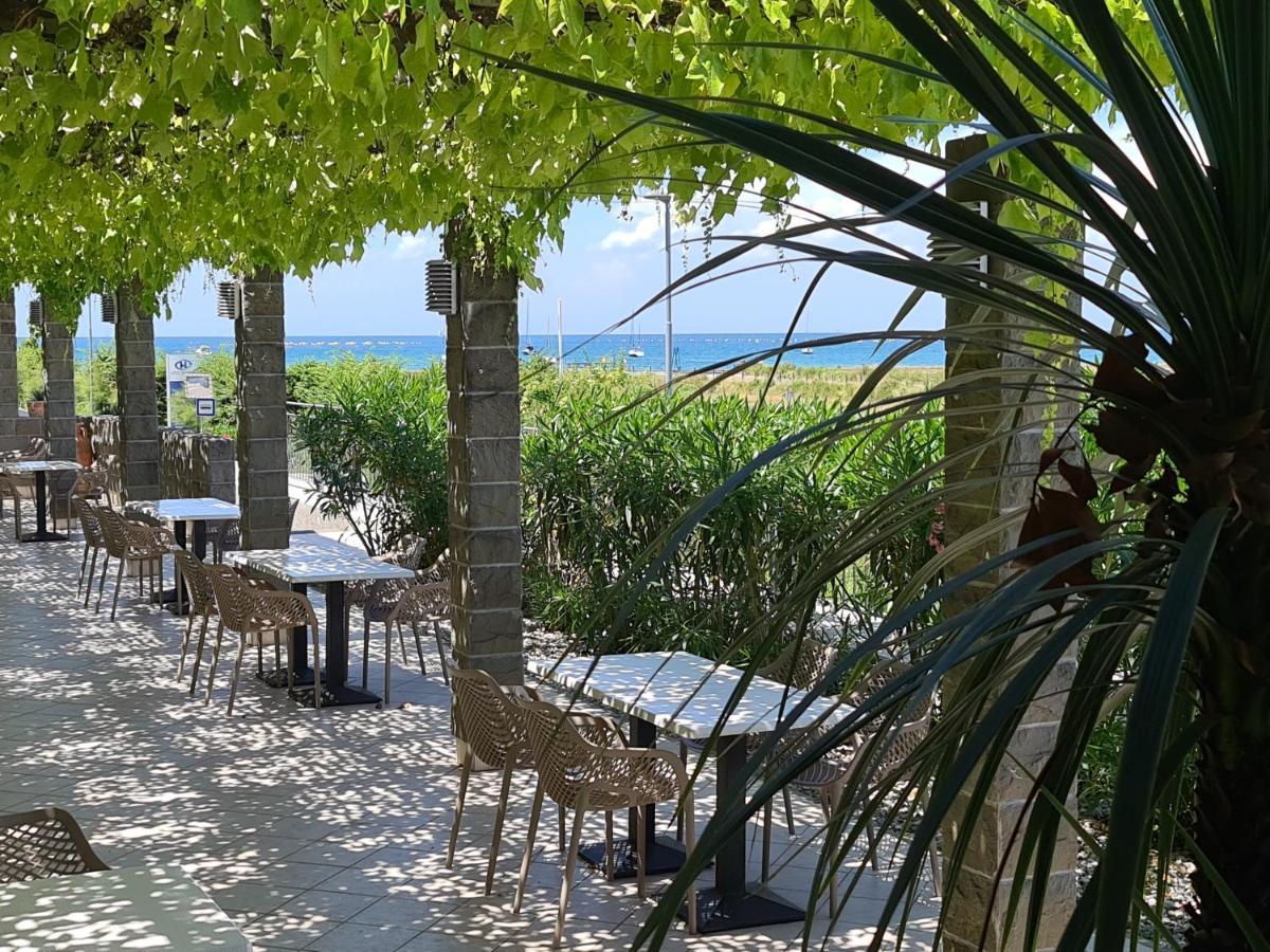 Hotel Oleander - Oleander Resort Strunjan Exterior foto