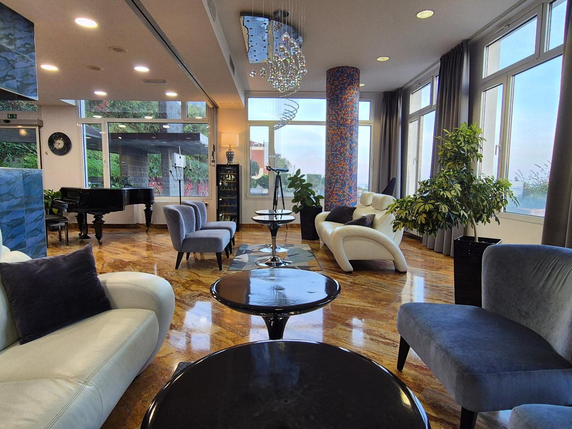 Hotel Oleander - Oleander Resort Strunjan Exterior foto